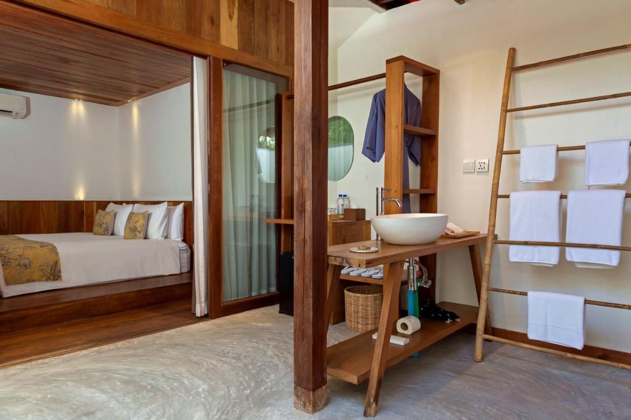 Island Center Point Koh Rong Sanloem Exterior foto